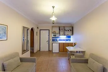 Moonflower Aparts & Lejlighedshotel 3*